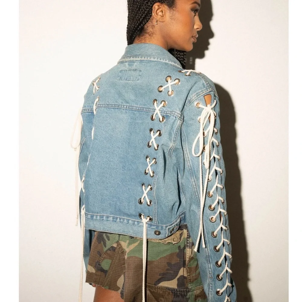 Levi's Blue Denim Jacket with White Laces - Picture 2 of 6